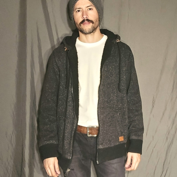 Men's's BUFFALO HOODIE ZIP SWEATER - Picture 2 of 8